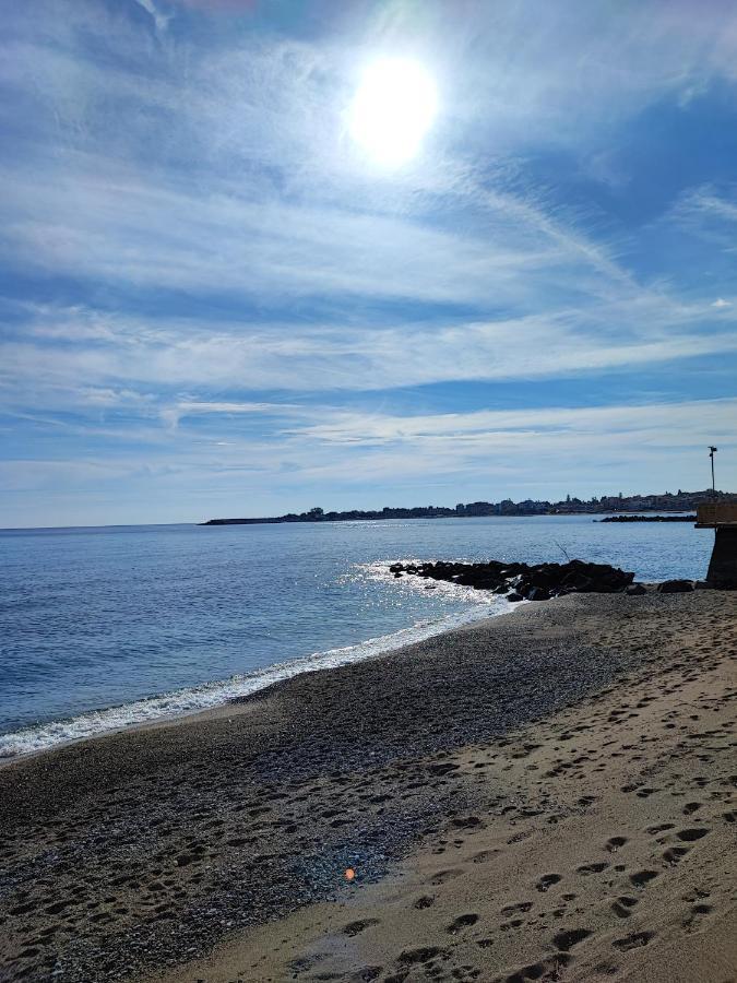 Sicily Travel Apartment'S 2 Giardini Naxos Dış mekan fotoğraf