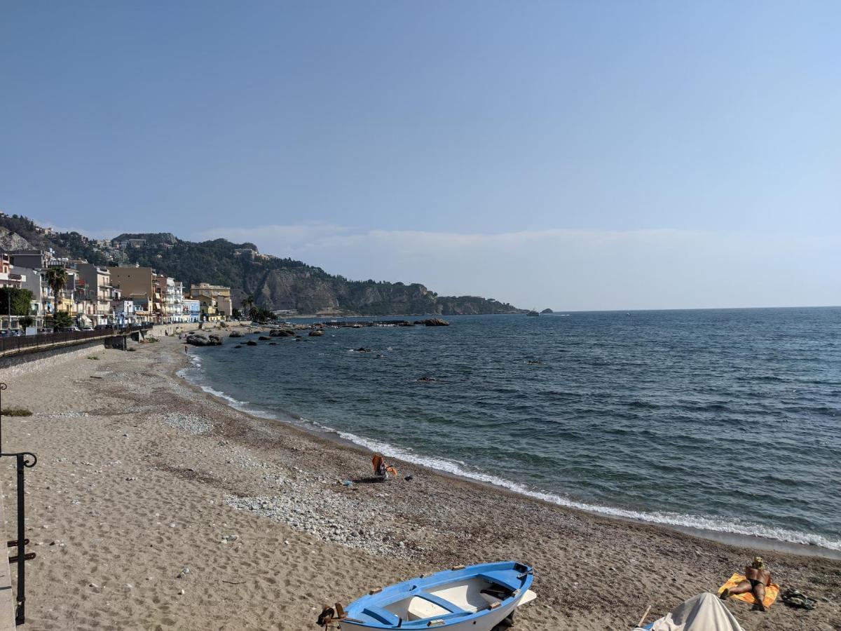 Sicily Travel Apartment'S 2 Giardini Naxos Dış mekan fotoğraf